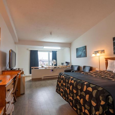 Hotel Les Mouettes Sept lles Bagian luar foto