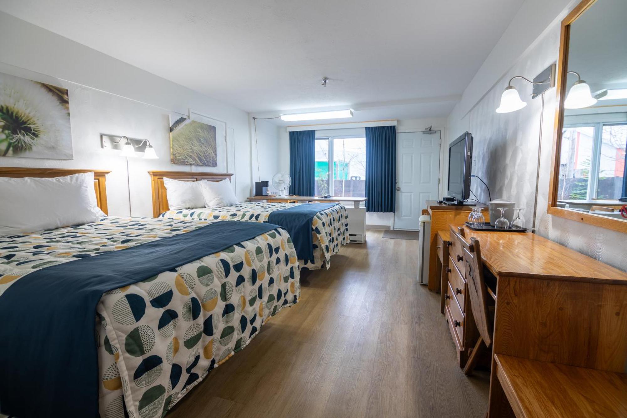 Hotel Les Mouettes Sept lles Bagian luar foto