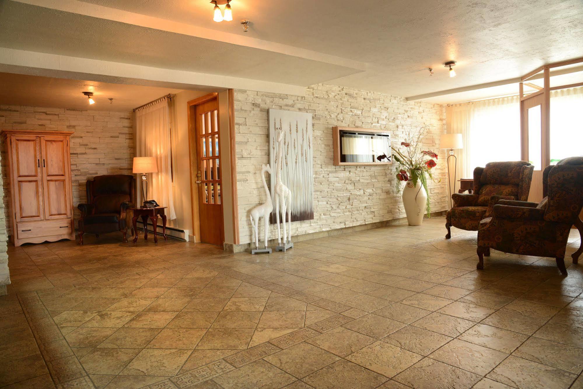 Hotel Les Mouettes Sept lles Bagian luar foto